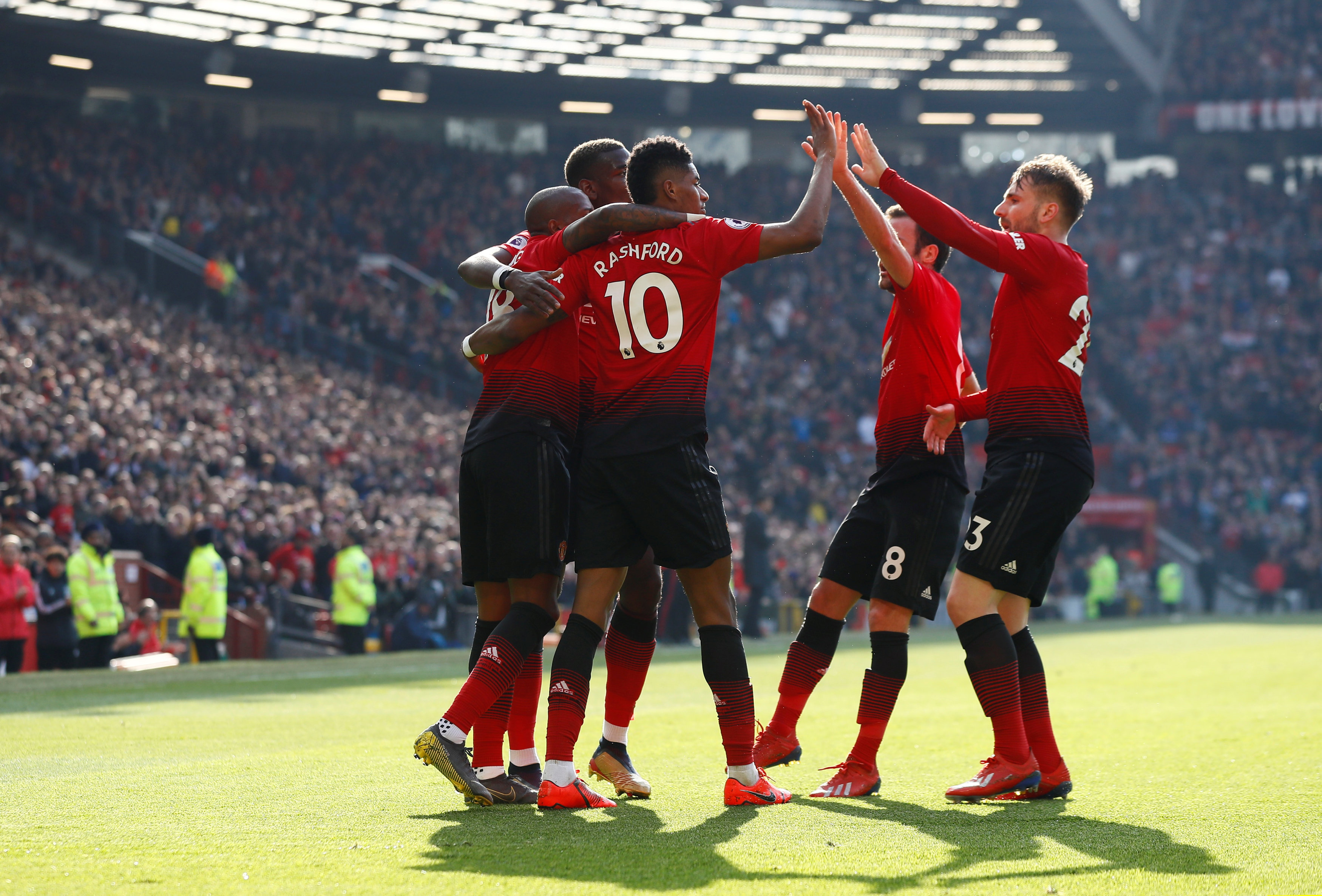 伊东纯也曾 伊东纯也曾